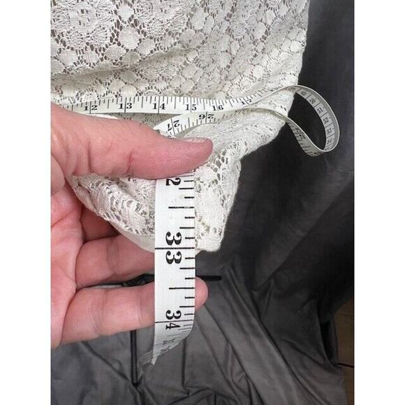 Worthington Elegant Lace Dress Size 4 Color Ivory/Silver - Picture 4 of 5